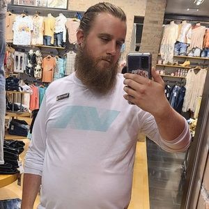 Meet your Posher, Brad